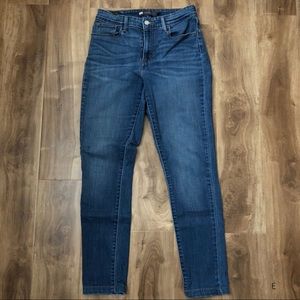 Levi's | Hi Rise Skinny Jeans